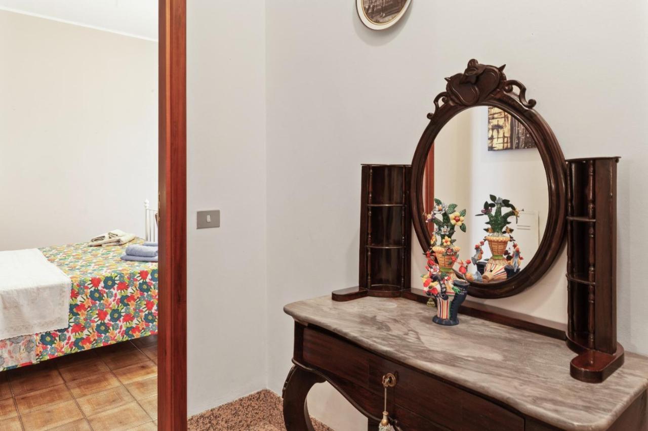 Appartamento Dimora Teodora Matera Esterno foto